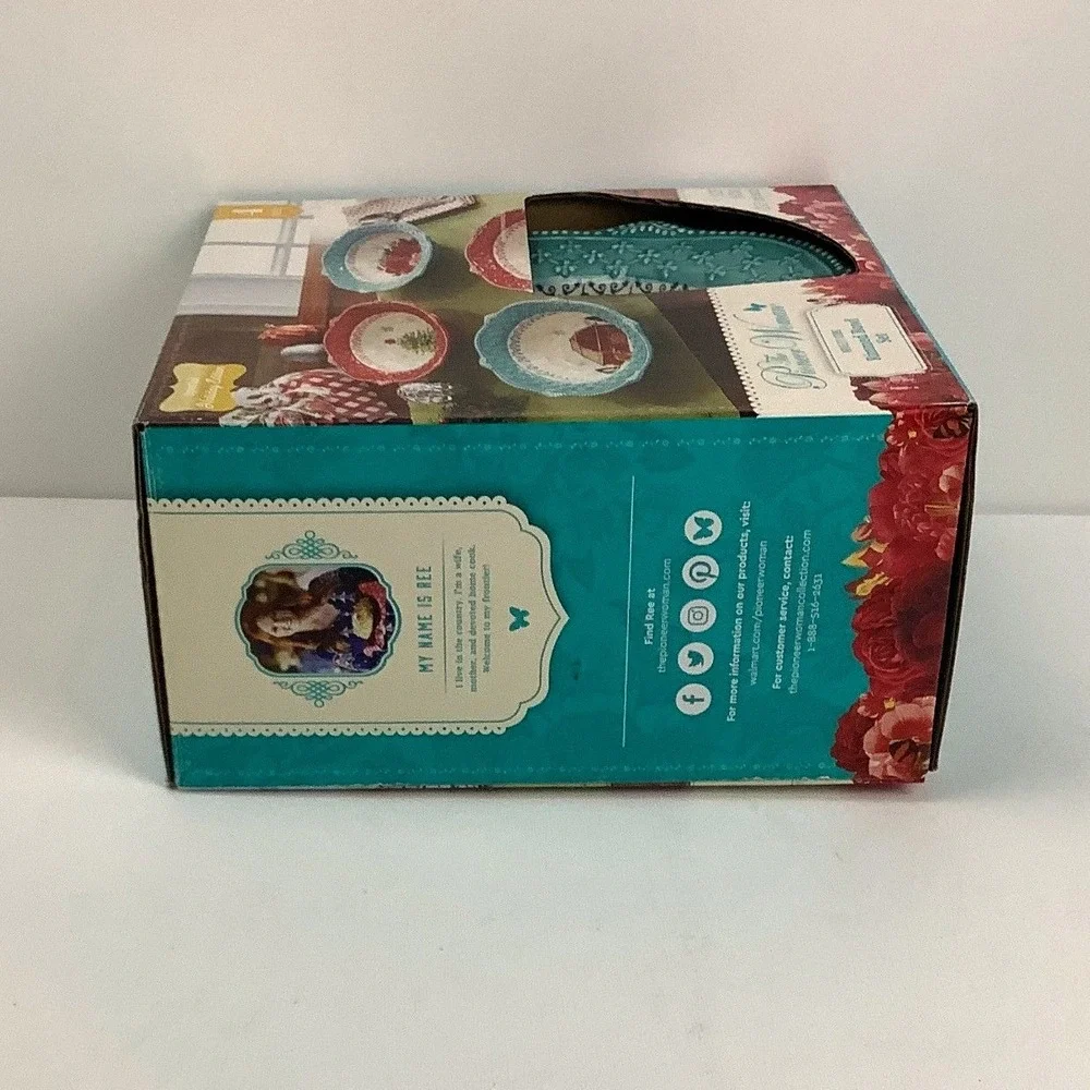 The Pioneer Woman Jolly Icons 4-Piece Rimmed Bowl Set Holiday Edition 9.25in